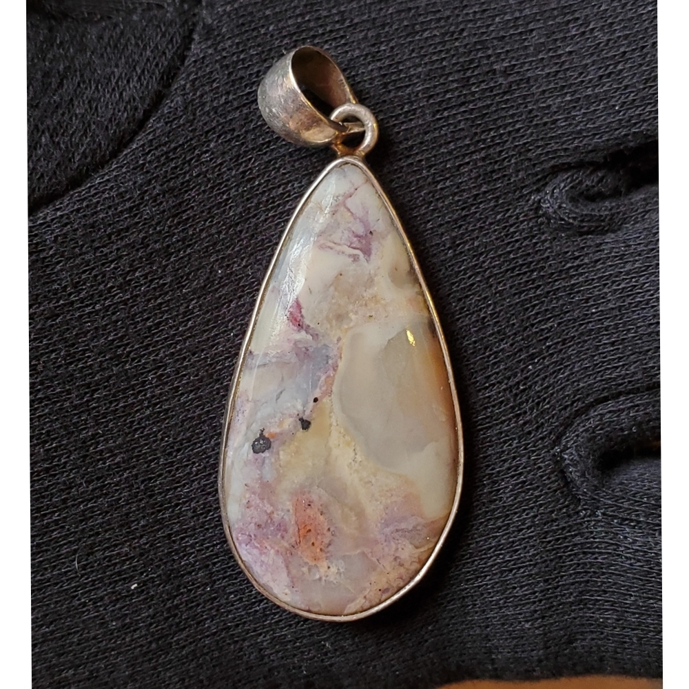 Tiffany Stone Pendent